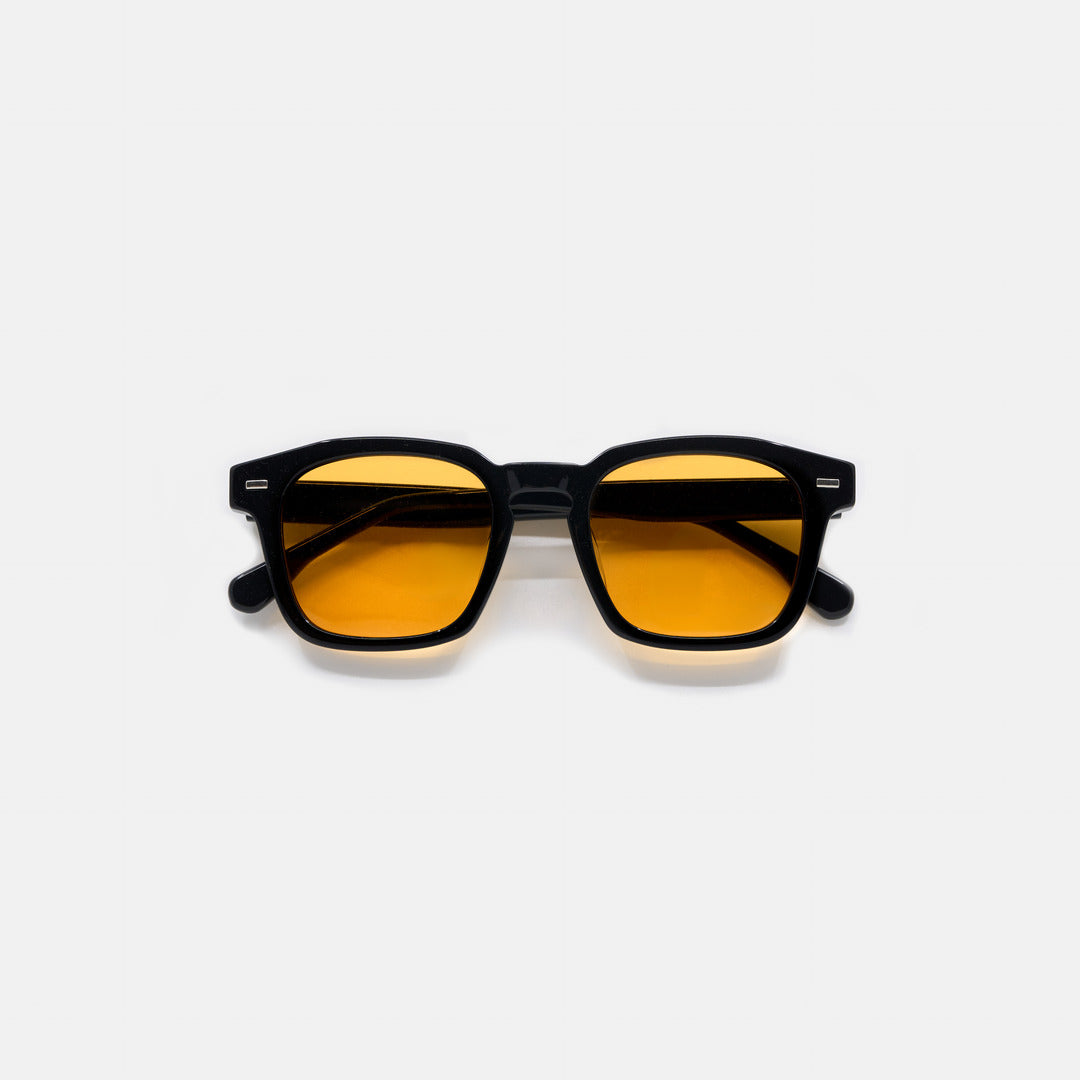 Avenoir | Timeless Designer Sunglasses with Tinted Lenses