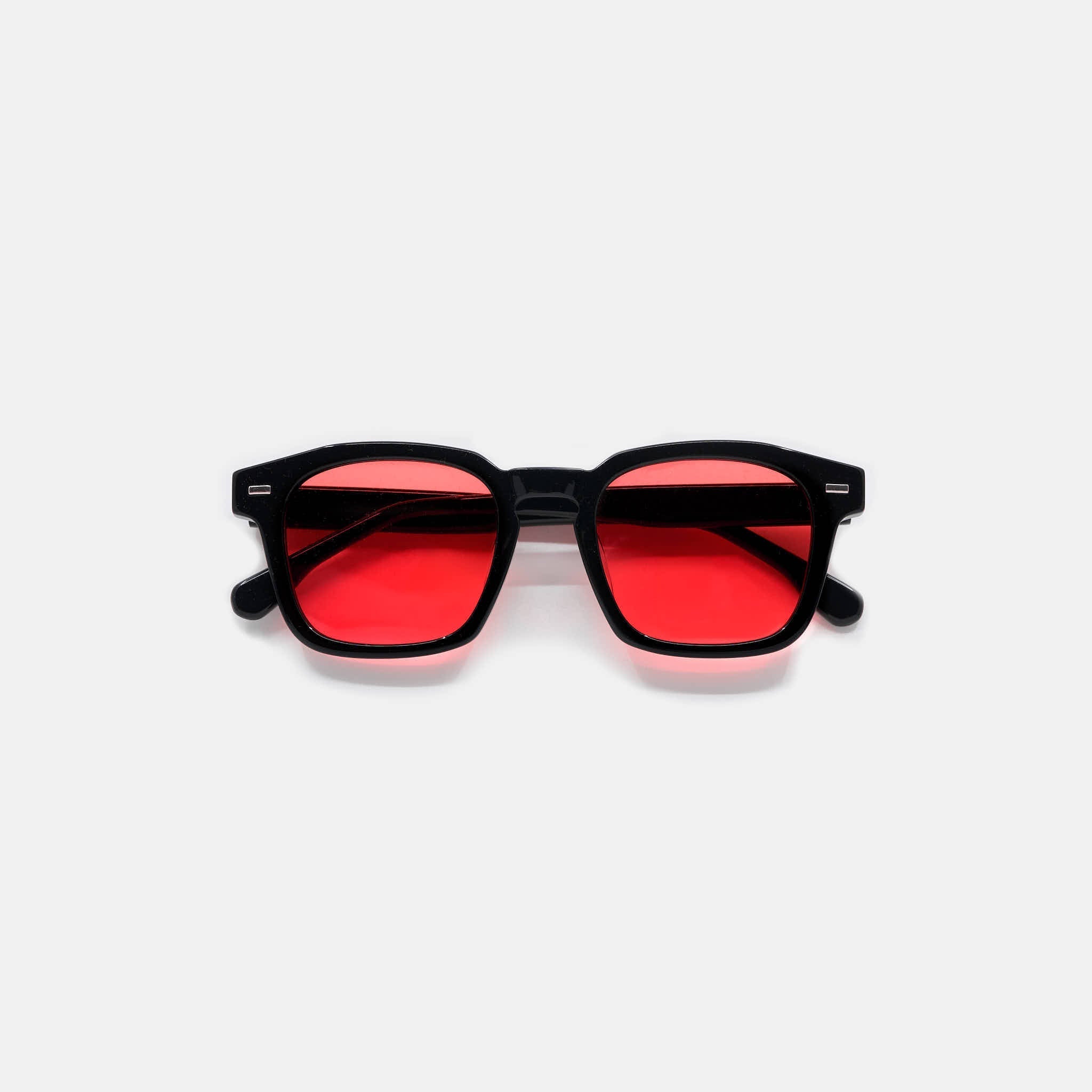 Avenoir | Timeless Designer Sunglasses with Tinted Lenses