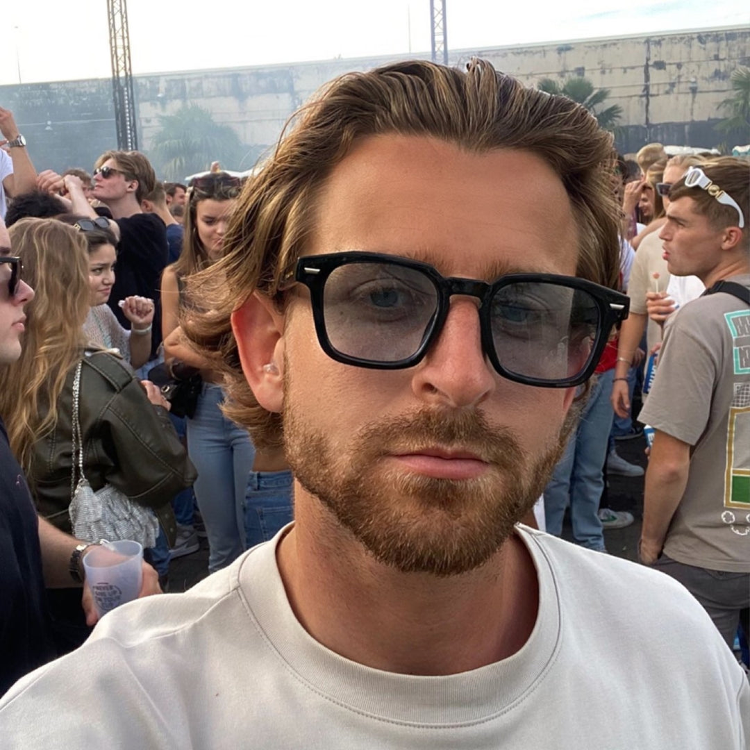 Avenoir | Timeless Designer Sunglasses with Tinted Lenses