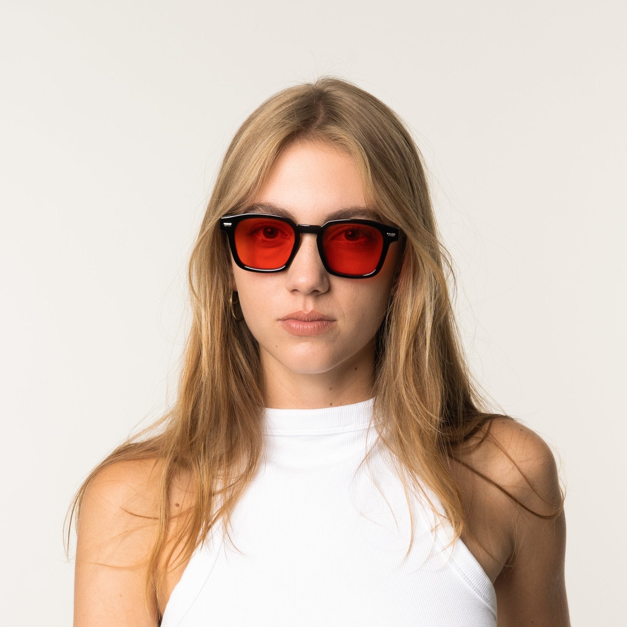 Avenoir | Timeless Designer Sunglasses with Tinted Lenses